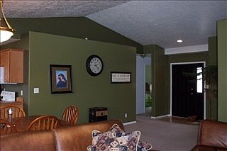 5th image of 2050 Heyburn Ave E