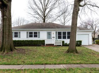 10312 Reeds Dr, Overland Park, KS 66207