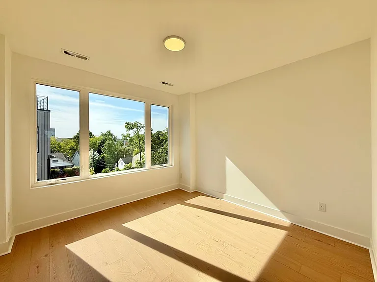 2012 Moody Ln — Photo 14