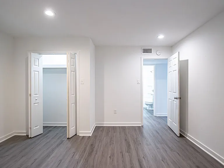21 Towne Park Court — Photo 12