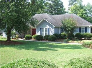 115 Greenside Dr, Greenwood, SC 29649