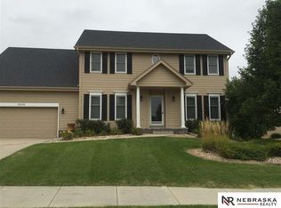 16008 Emiline St, Omaha, NE 68136