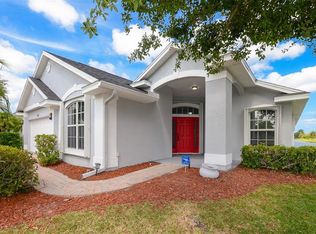 590 Valencia Cir SW, Vero Beach, FL 32968