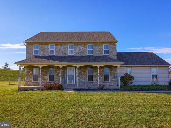 10 Beechwood Dr, Manchester, PA 17345