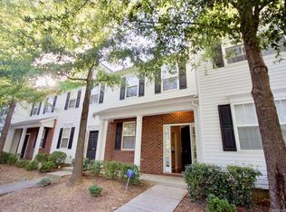 2116 Winthrop Chase Dr, Charlotte, NC 28212