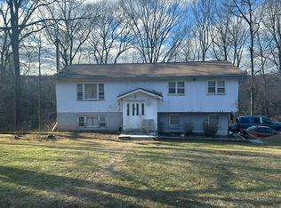 97 Westview Rd, Spring Valley, NY 10977