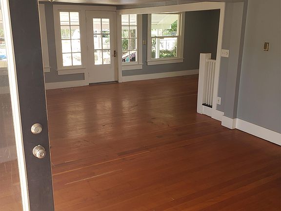 3rd image of 18307 E Sinto Ave