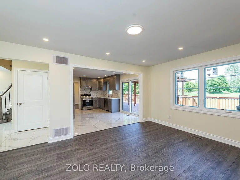 45 Hilda Rd — Photo 16