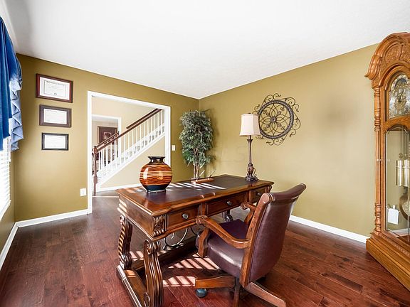 4th image of 13407 Wellesley Dr