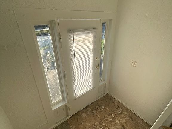 2nd image of 501 N Washington St #1800DAAA4