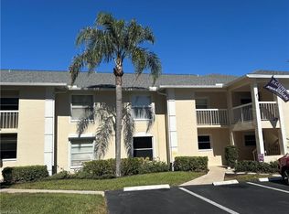 600 Squire Cir APT 104, Naples, FL 34104