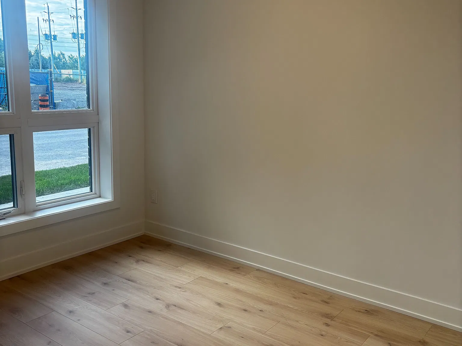 3088 William Cutmore Blvd — Photo 2
