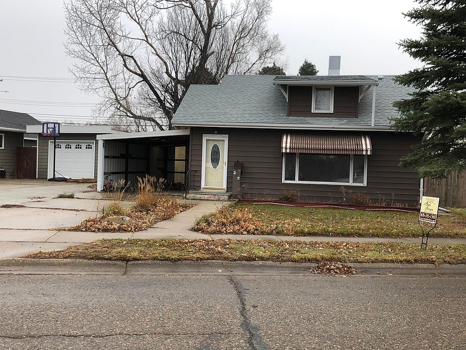 1st image of 302 N Jefferson St