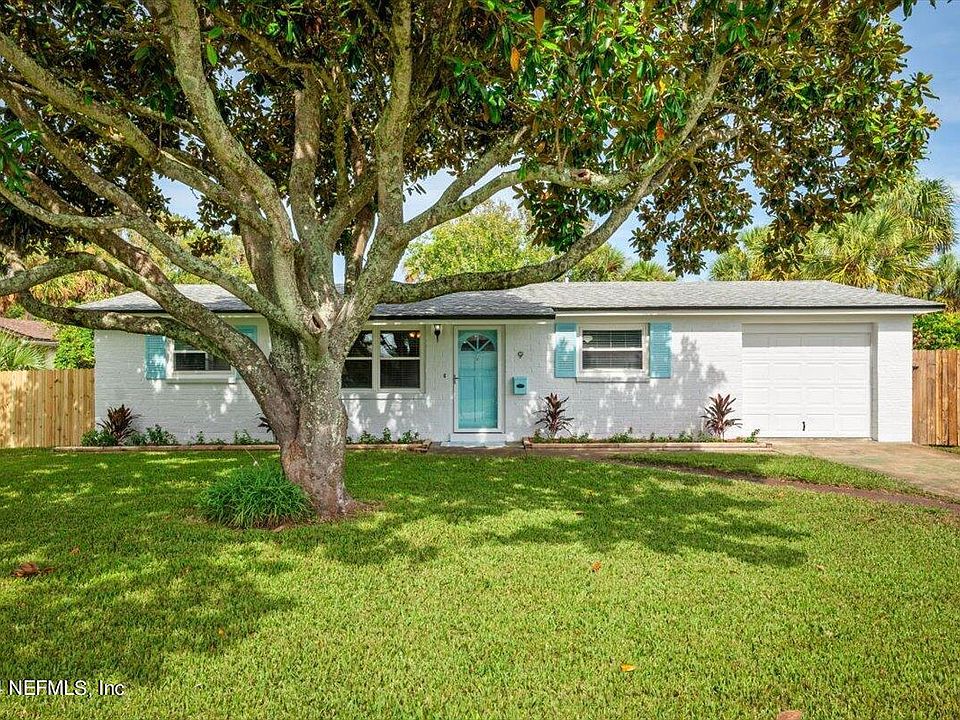 1st image of 9 SANDRA Drive