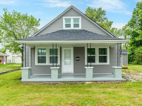 121 Oak St, Berea, KY 40403