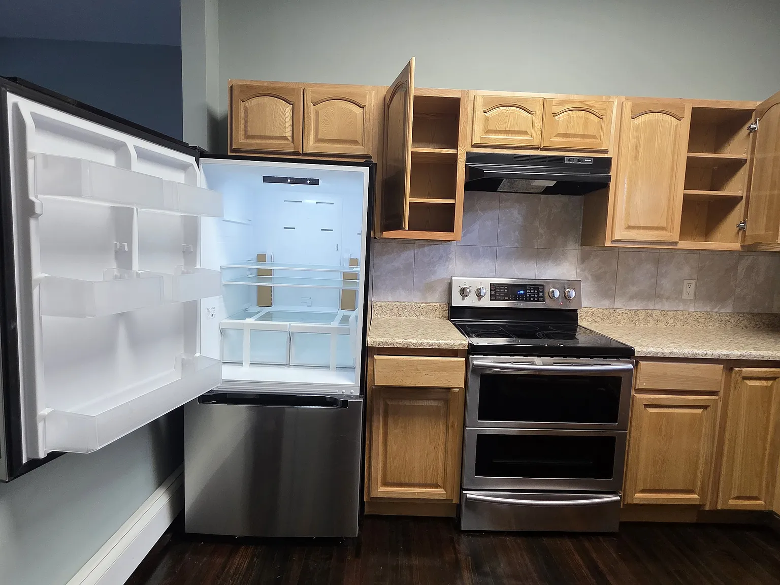2 bed, $2,750 — Photo 2
