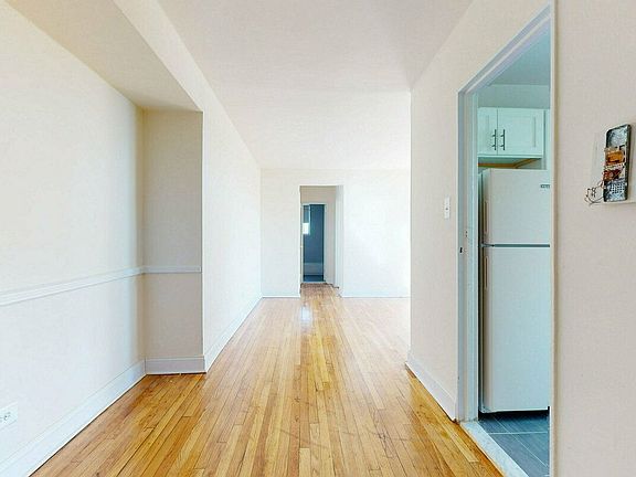 2nd image of 1493 Shore Pkwy APT 4D