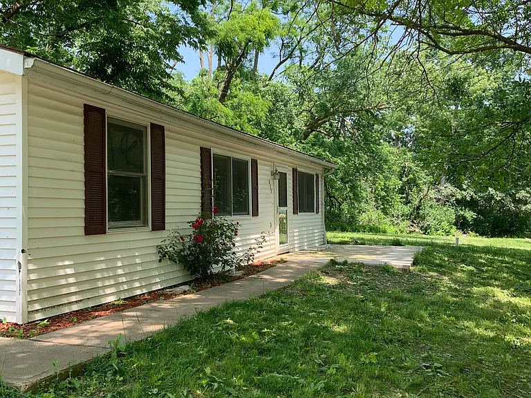 655 Kentucky St — Photo 2