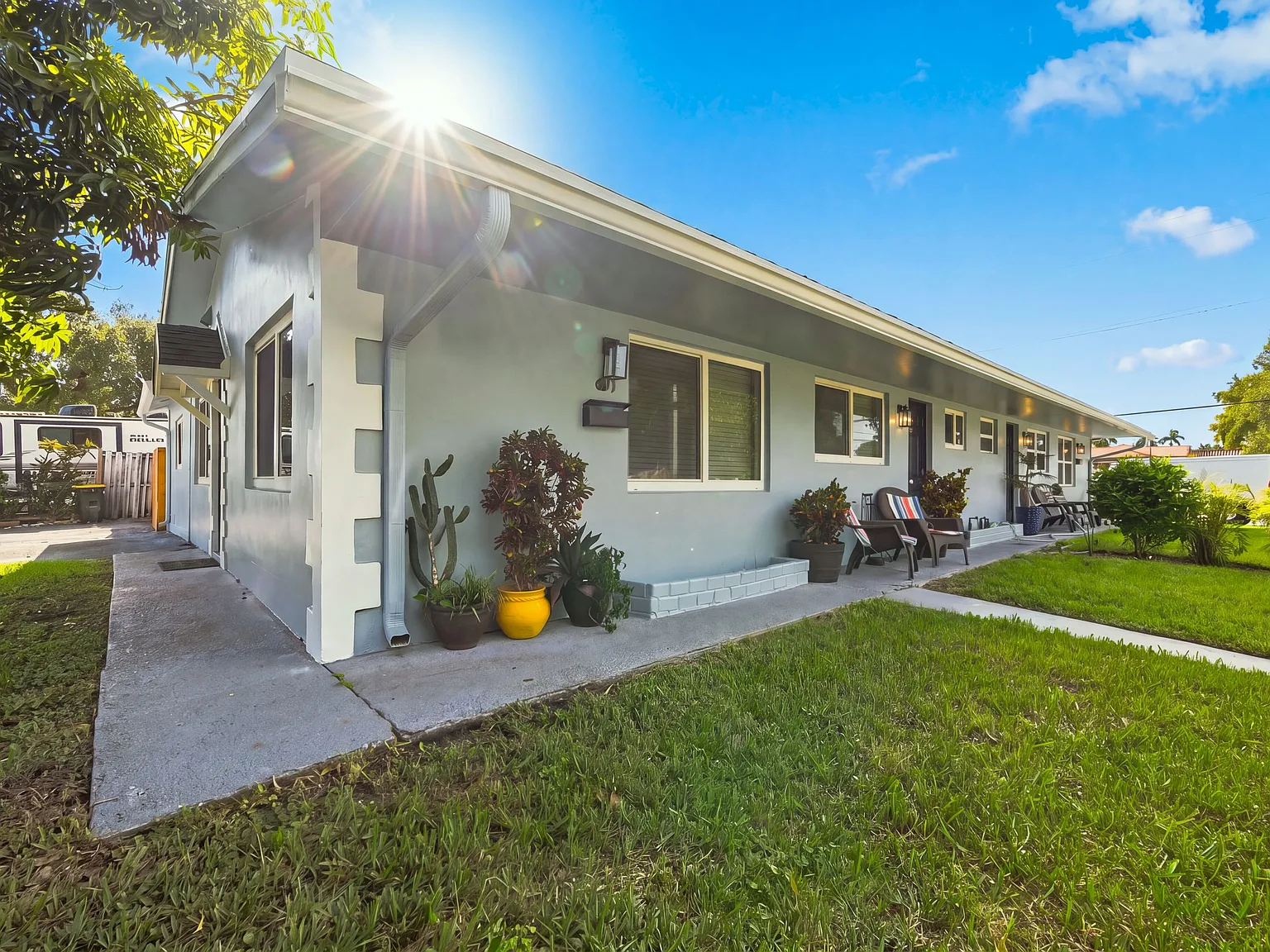 3 bed, 1300 sqft, $2,900 — Photo 3