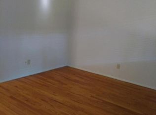 7704 Woodstock Rd APT C, Saint Louis, MO 63135