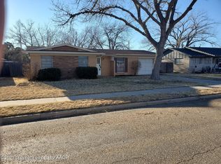 1605 Maple Ave, Panhandle, TX 79068