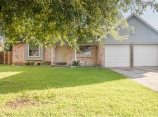 13215 Woodsdale Ct, Houston, TX 77038