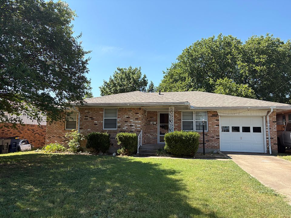 1st image of 588 Rea Ave