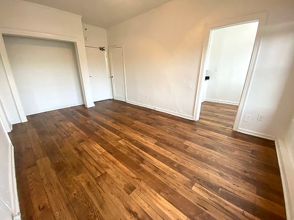 2nd image of 359 S Alvarado St #109