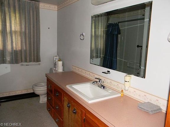 4th image of 206 S Marion Ave
