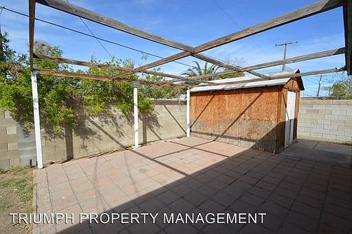 5th image of 5068 Margo Dr