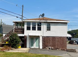 695 Main Rd #B, Dallas, PA 18612