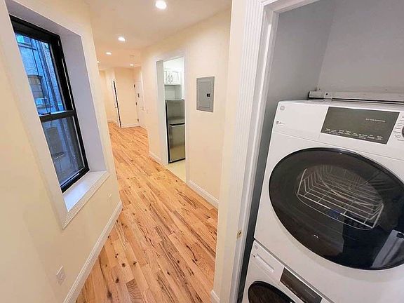 5th image of 223 W 16th St #2Z