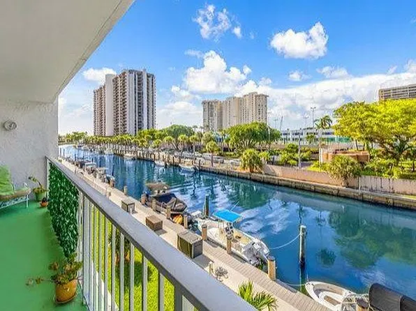 1650 NE 115th St APT 310, Miami, FL 33181