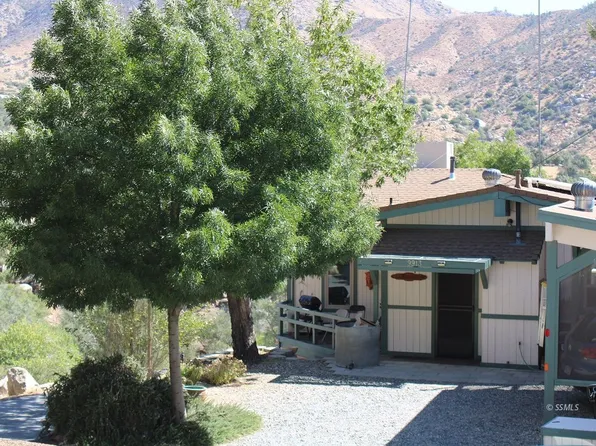 9913 Fay Ranch Rd, Weldon, CA 93283