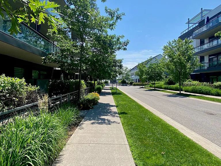 271 Sea Ray Ave — Photo 10
