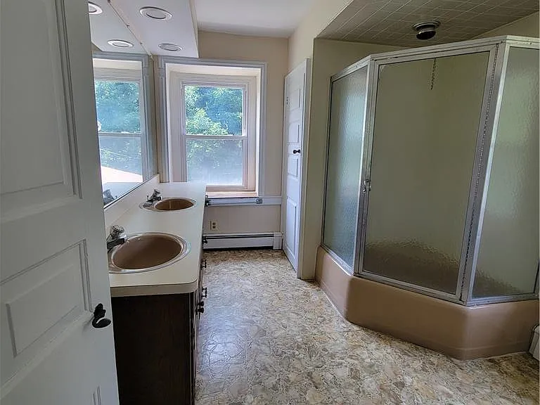 8047 Yeakel Rd — Photo 23