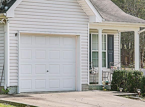 3rd image of 406 Slippery Rock Dr