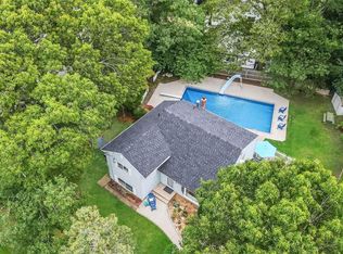 79 Greenhaven Dr, Port Jefferson Station, NY 11776