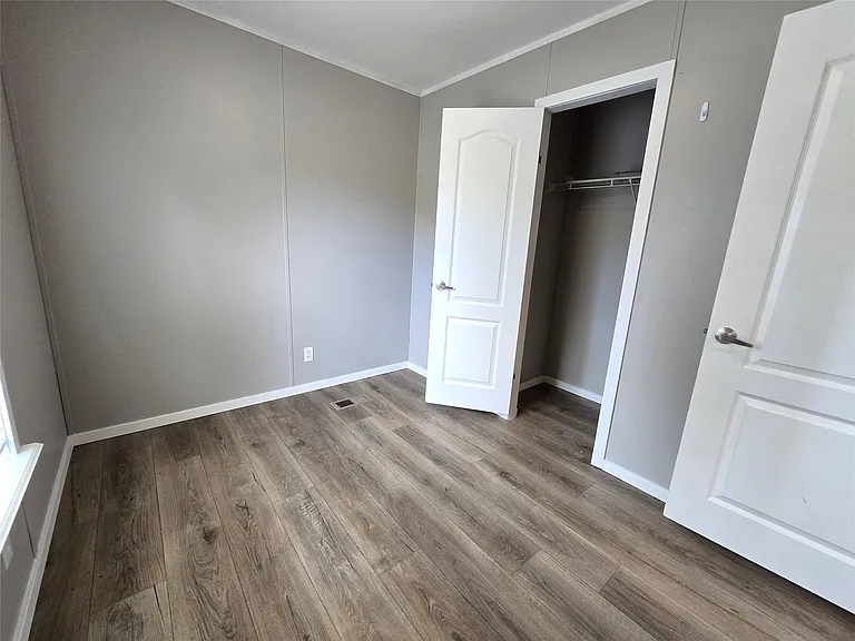 215 Buffalo Way — Photo 9