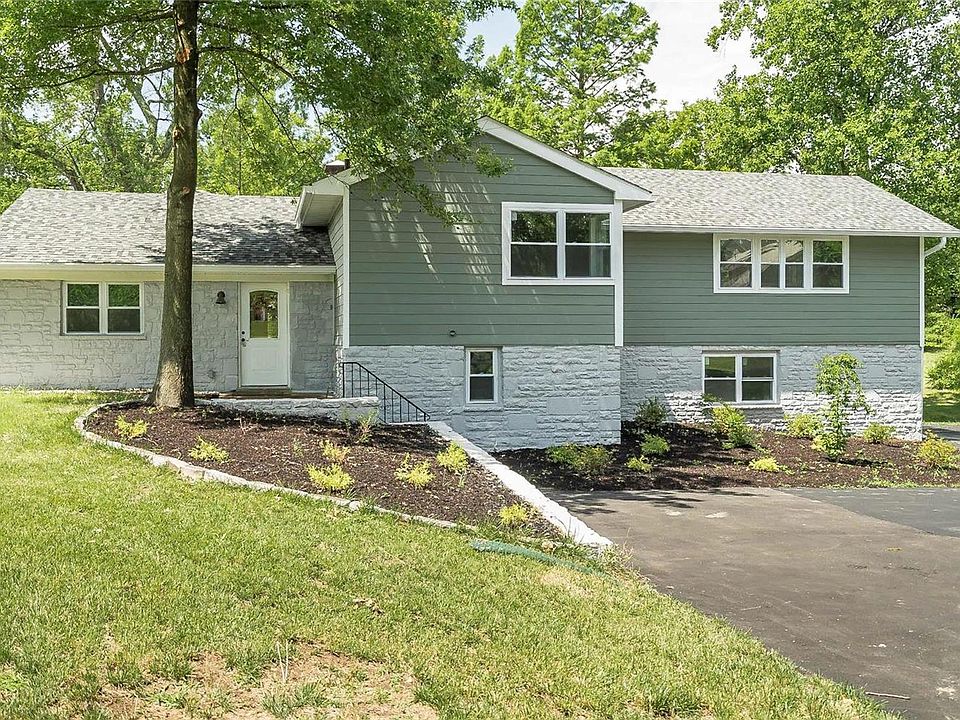 1st image of 9931 Hilltop Dr