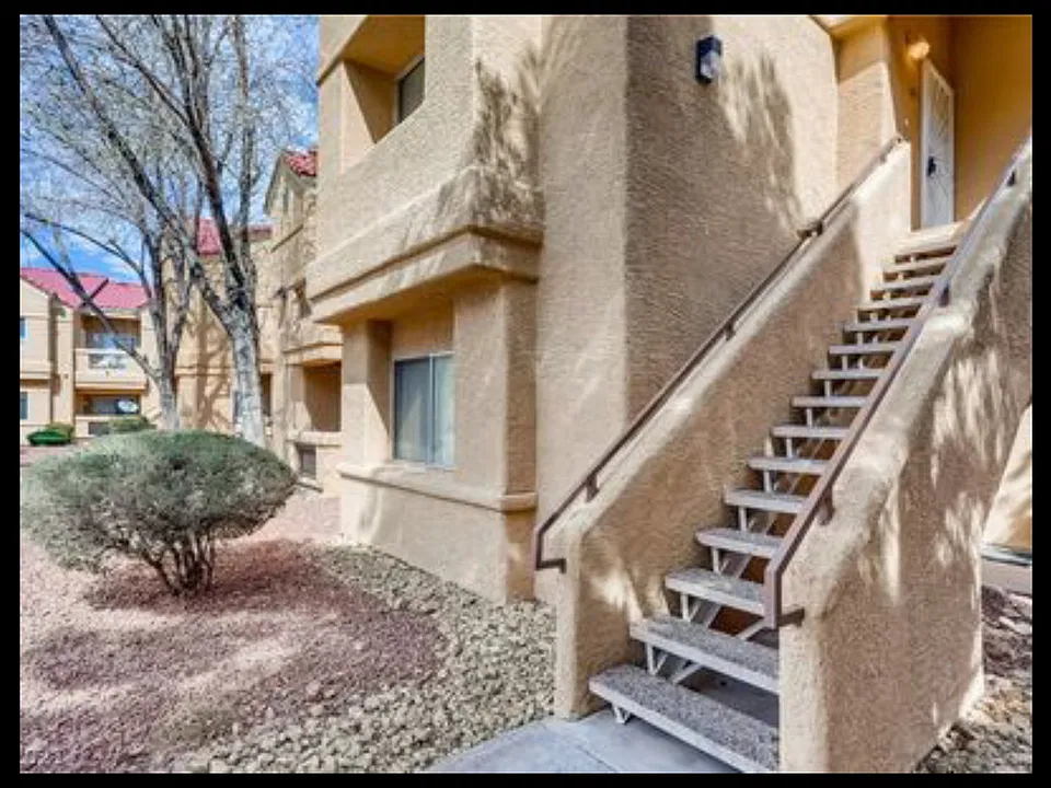 Heavenly Hills Ct
