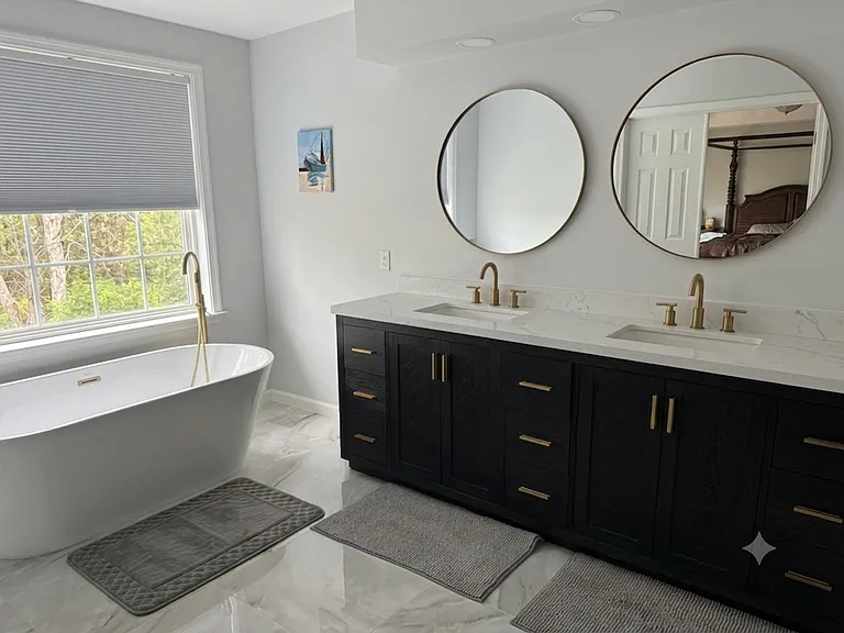 22694 Lamoreaux Landing Sq — Photo 1