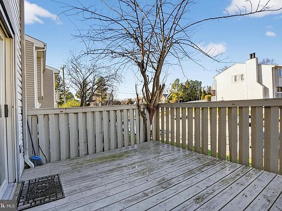 3rd image of 12875 Cara Dr #29-B