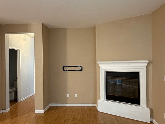 4th image of 1896 Bramblewood Dr