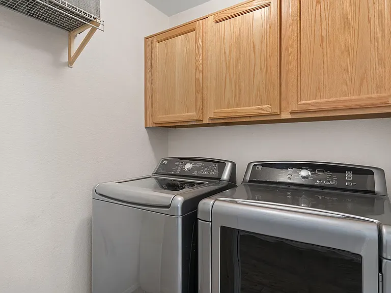 24614 N 37th Ln — Photo 10
