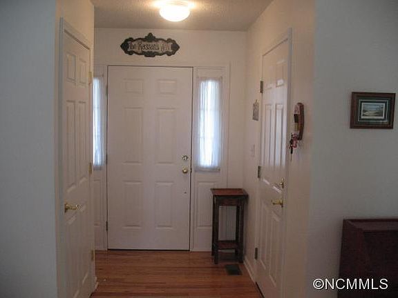 2nd image of 45 N Woodridge View Ct