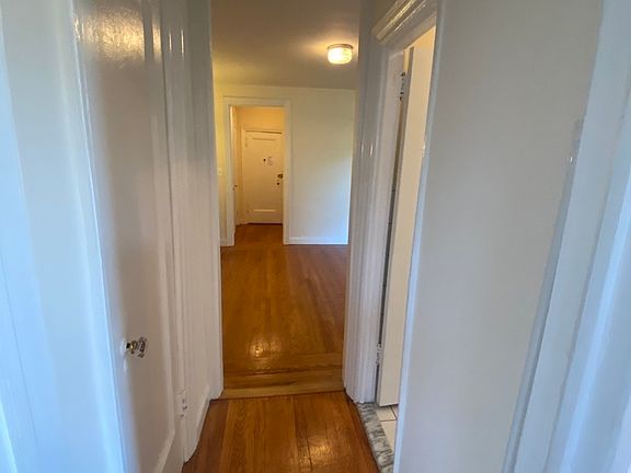 4th image of 35 Orange St #4EF