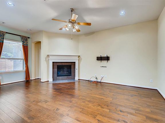 5th image of 4709 Atworth Ln