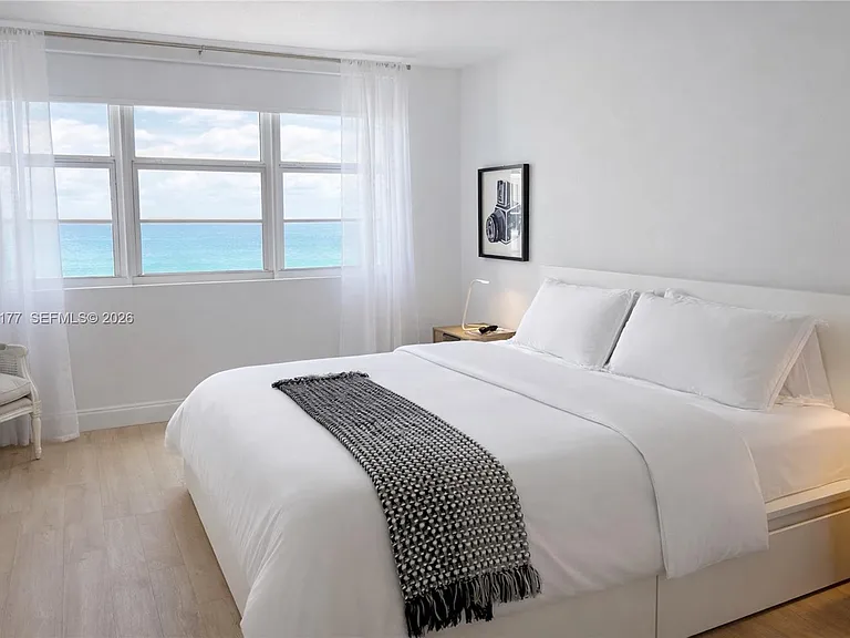 6917 Collins Ave #1611 — Photo 9