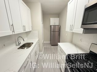 125-127 Corbin Ave #204, Jersey City, NJ 07306